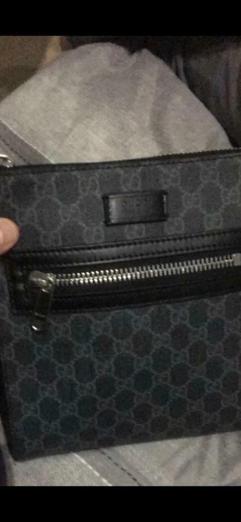 gucci messenger bolsa serial number